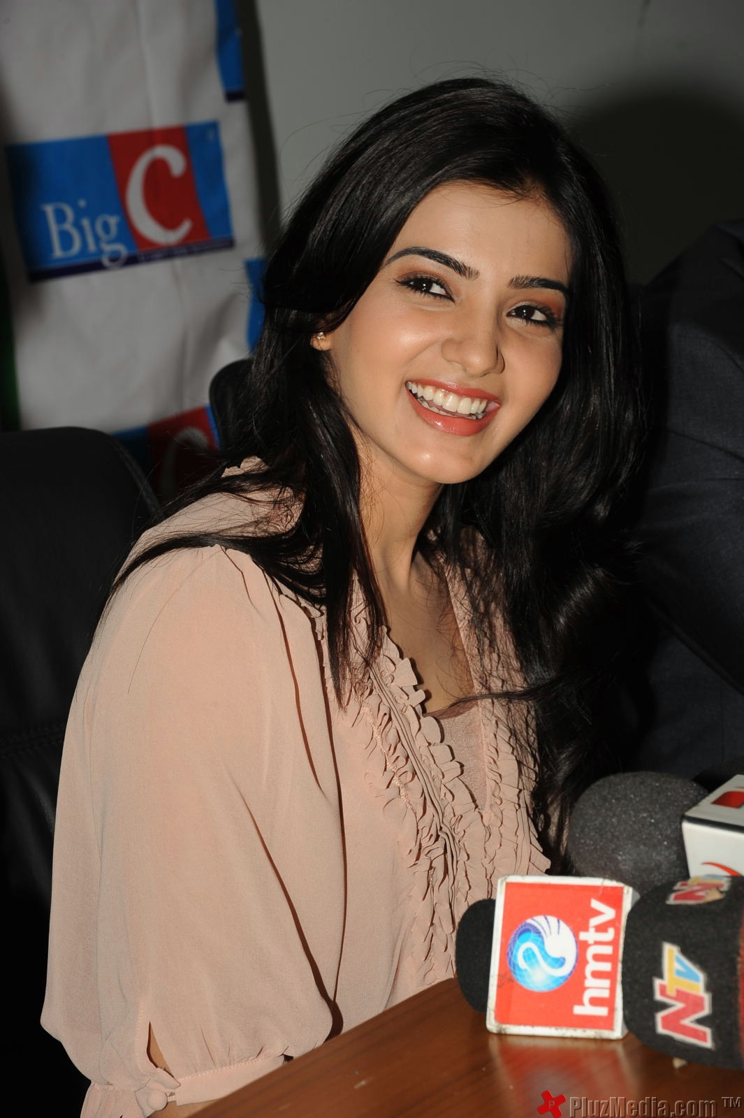 Samantha at Big C Mobiles - Pictures | Picture 94334